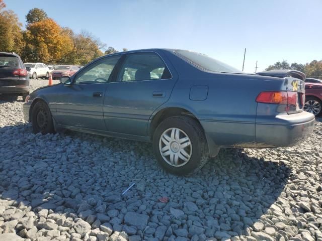 2001 Toyota Camry LE