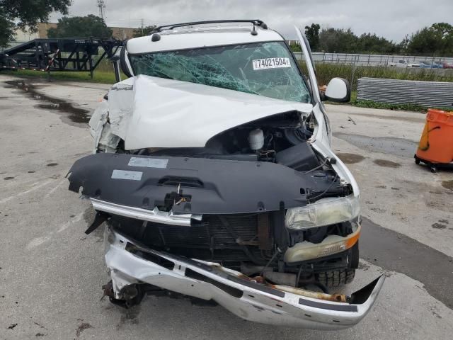 2004 Chevrolet Tahoe C1500