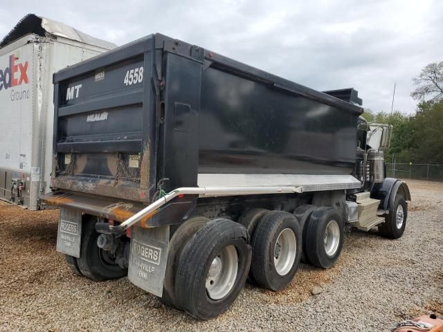 2019 Peterbilt 367