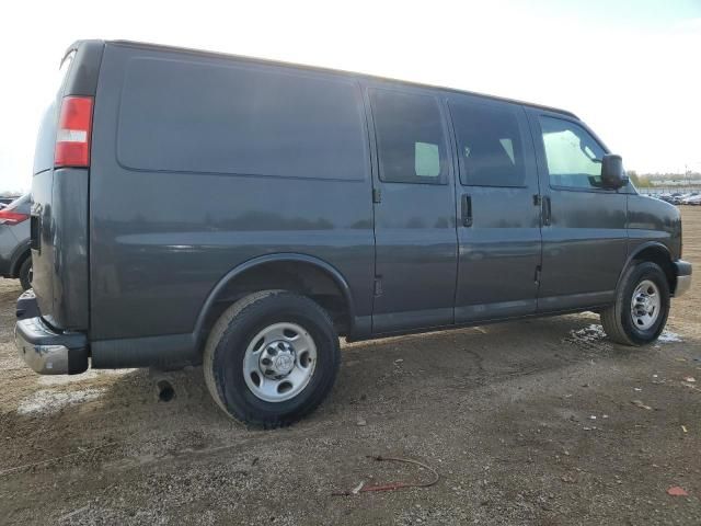 2016 Chevrolet Express G2500