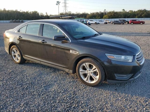 2014 Ford Taurus SEL