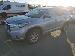 Salvage cars for sale at Martinez, CA auction: 2015 Toyota Highlander XLE