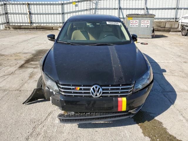 2013 Volkswagen Passat SE