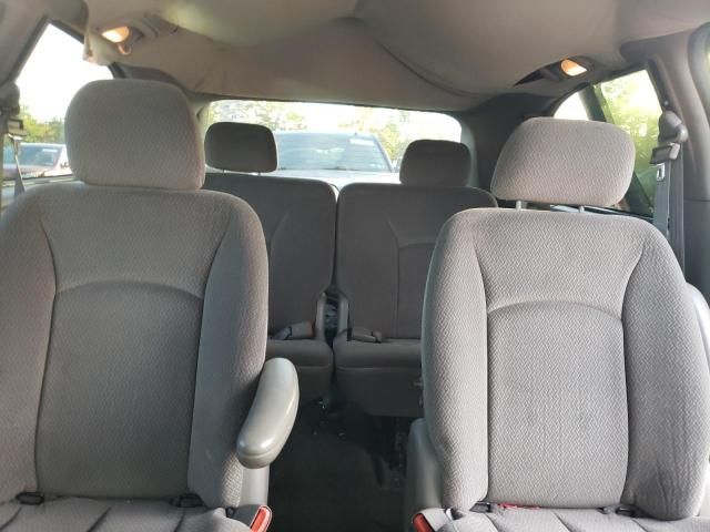 2004 Dodge Grand Caravan SXT