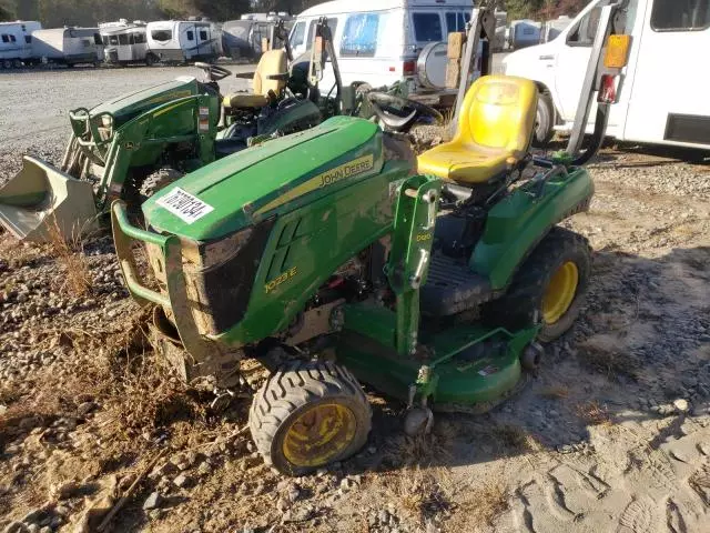 2019 John Deere 1023E