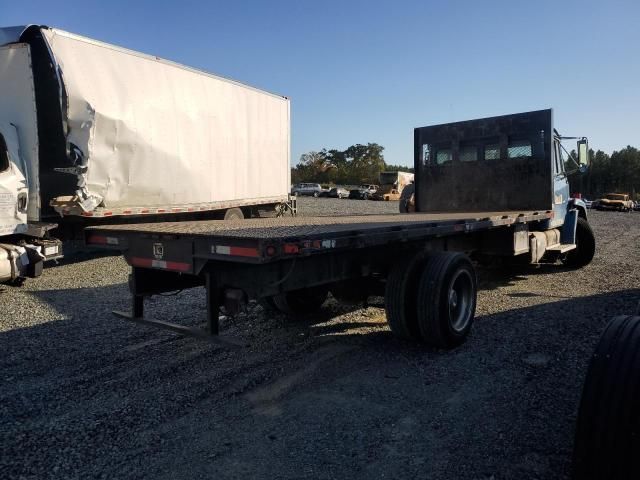 2001 Freightliner Medium Conventional FL60