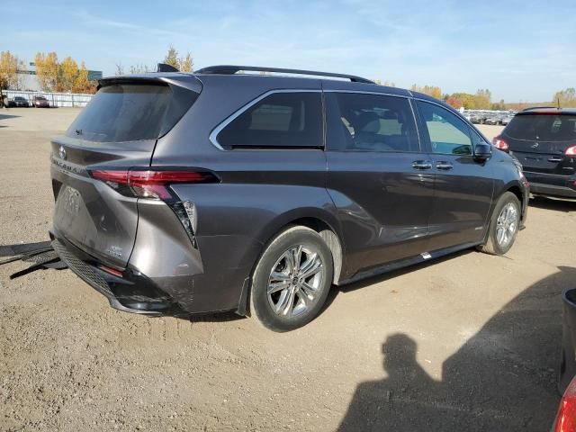 2021 Toyota Sienna LE