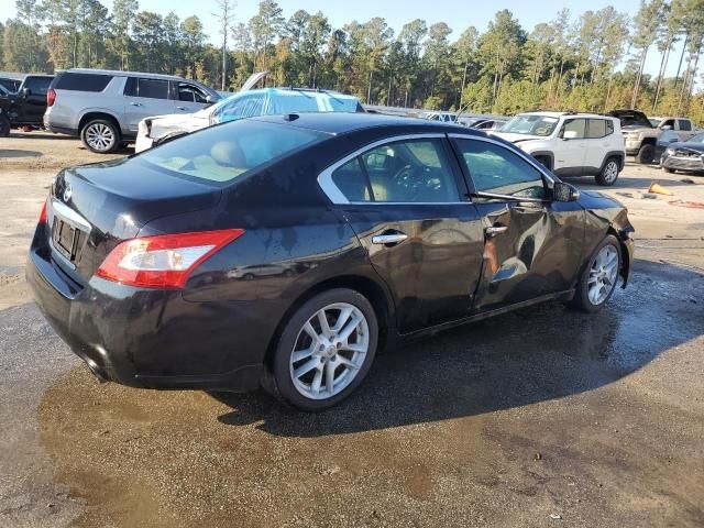 2010 Nissan Maxima S