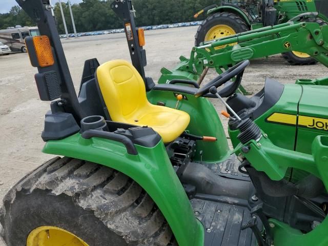 2020 John Deere 3038E