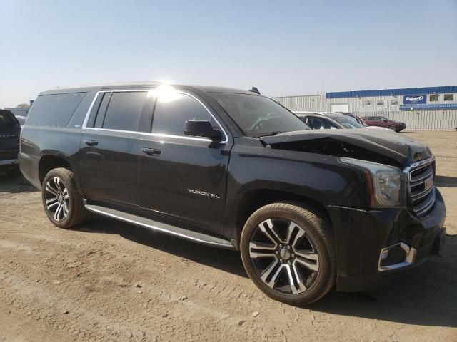 2017 GMC Yukon XL K1500 SLT