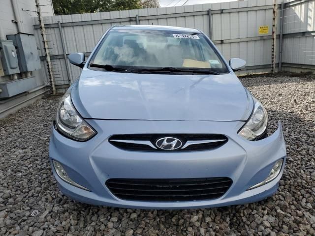 2013 Hyundai Accent GLS