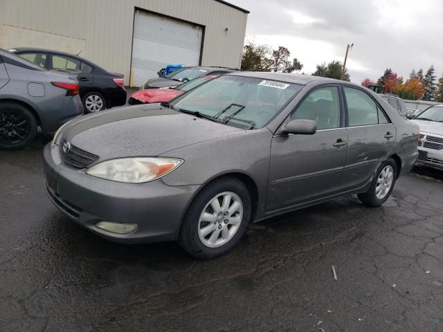 2004 Toyota Camry LE