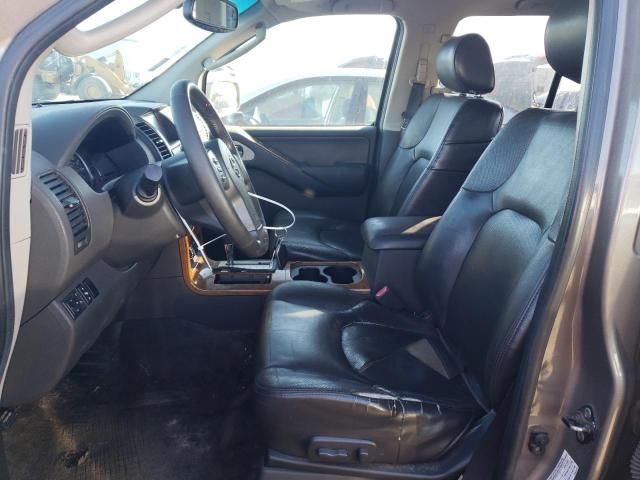 2005 Nissan Pathfinder LE