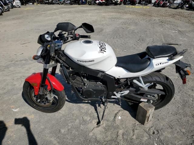 2013 Hyosung GT250 R