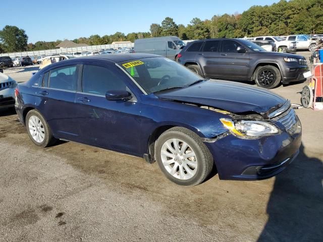 2014 Chrysler 200 Touring