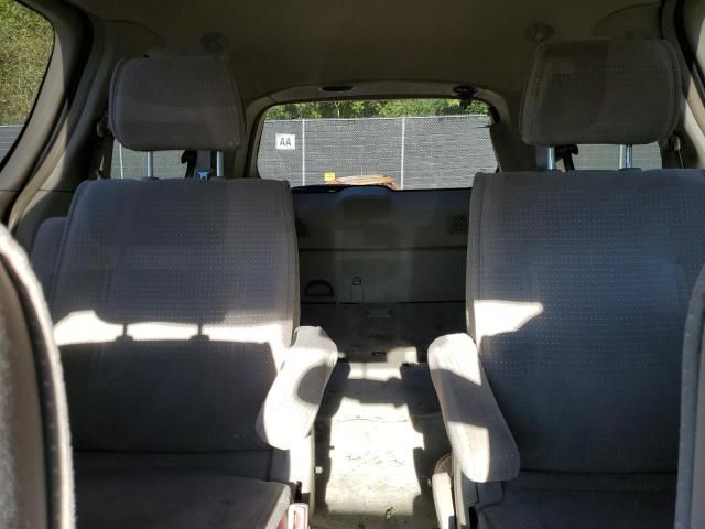 2004 Nissan Quest S