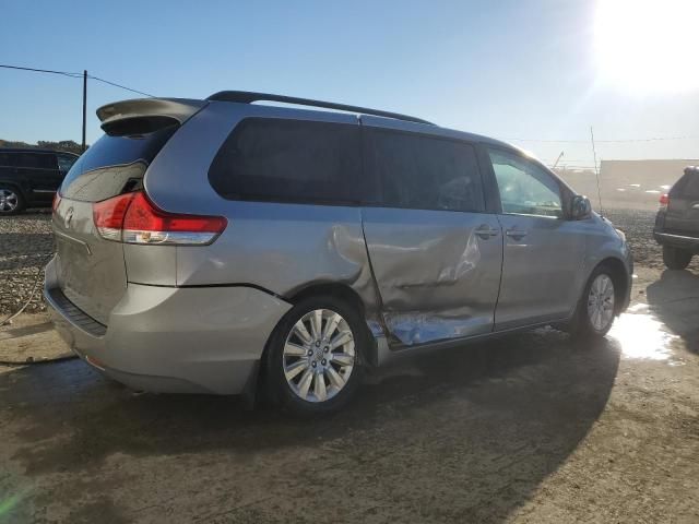 2013 Toyota Sienna XLE