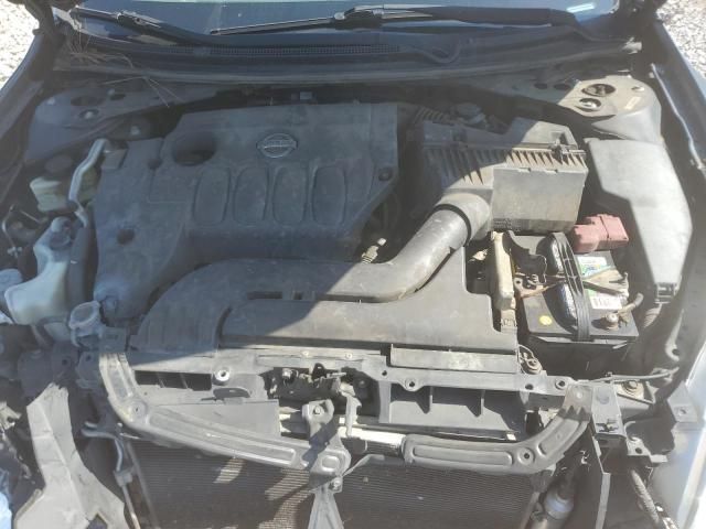 2010 Nissan Altima Base