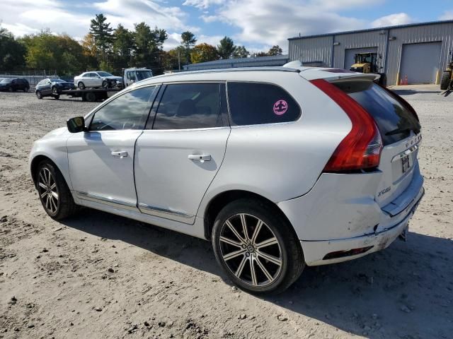 2016 Volvo XC60 T6 Platinum