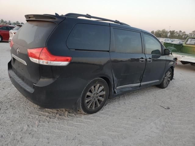 2014 Toyota Sienna XLE