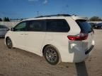 2020 Toyota Sienna XLE