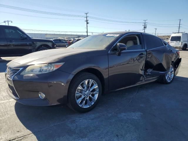 2013 Lexus ES 300H