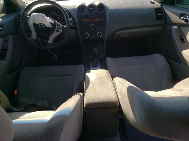 2010 Nissan Altima Base