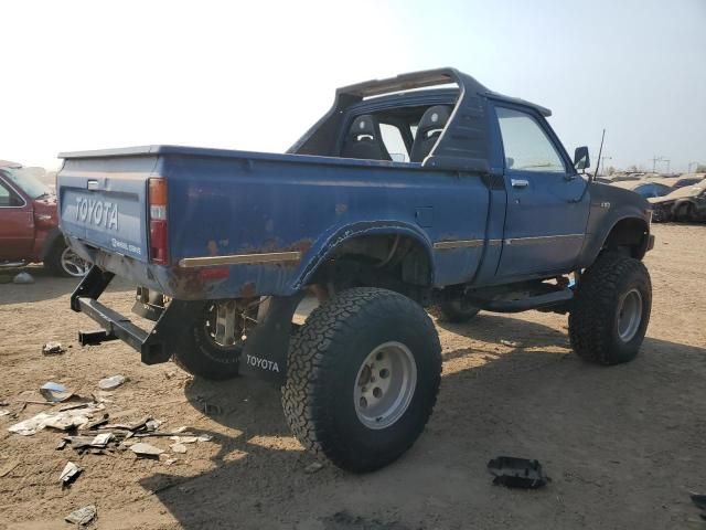 1983 Toyota Pickup RN38