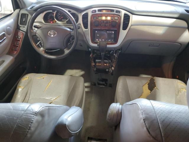 2004 Toyota Highlander Base