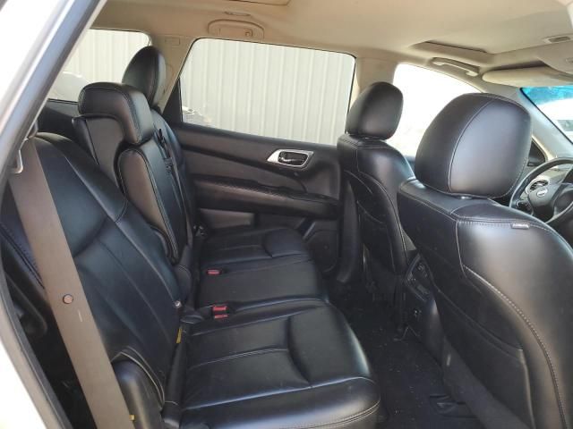 2015 Nissan Pathfinder S