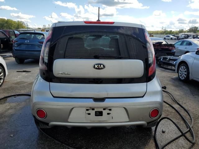 2017 KIA Soul +