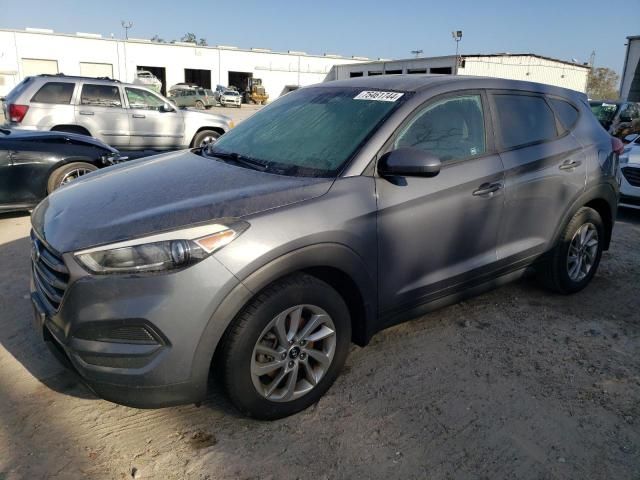 2016 Hyundai Tucson SE