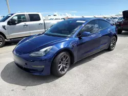 Carros salvage sin ofertas aún a la venta en subasta: 2023 Tesla Model 3