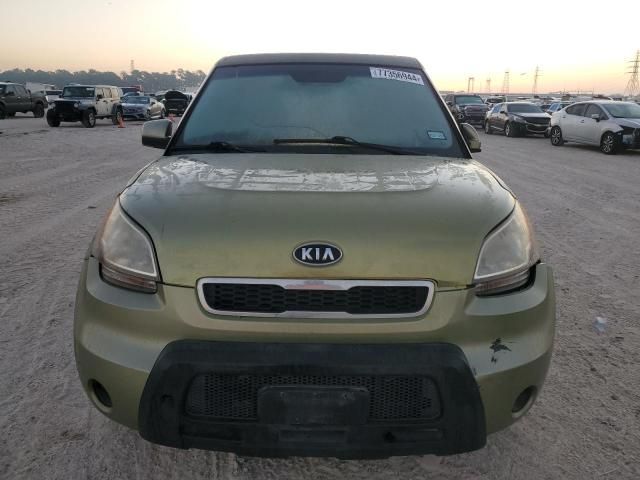 2011 KIA Soul +