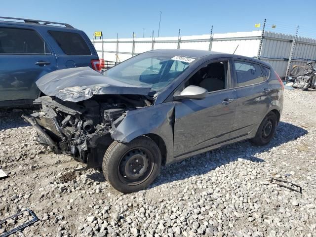 2012 Hyundai Accent GLS