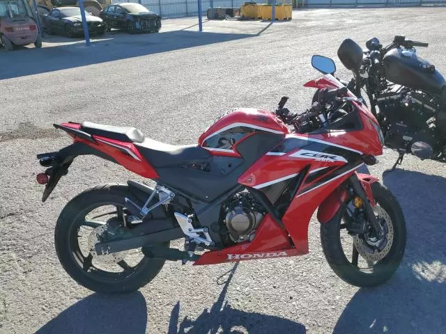 2019 Honda CBR300 RA