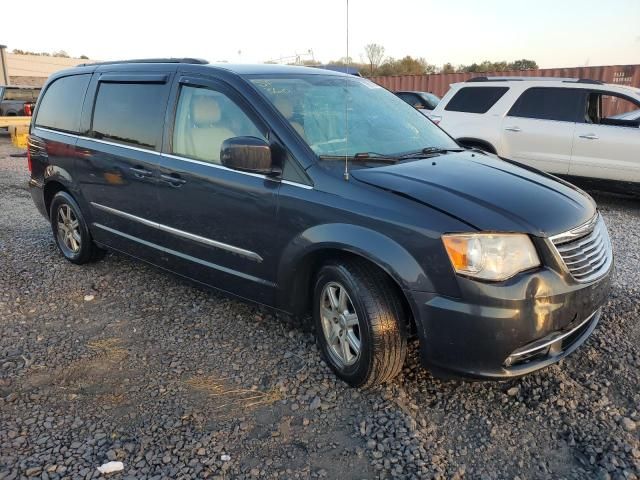 2013 Chrysler Town & Country Touring