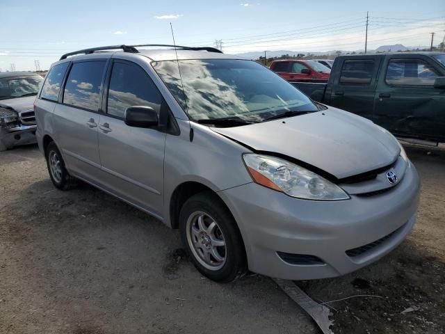 2010 Toyota Sienna CE