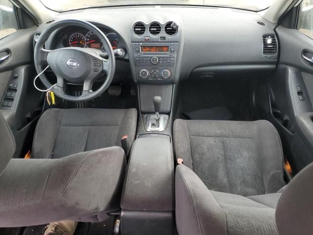 2011 Nissan Altima Base