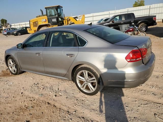 2013 Volkswagen Passat SEL