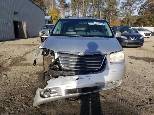 2008 Chrysler Town & Country Touring