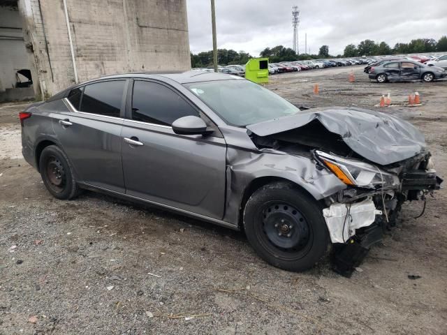 2019 Nissan Altima S