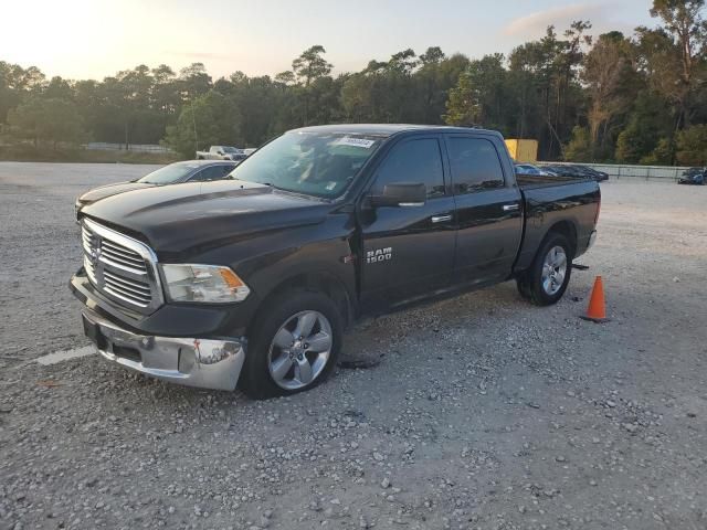 2015 Dodge RAM 1500 SLT