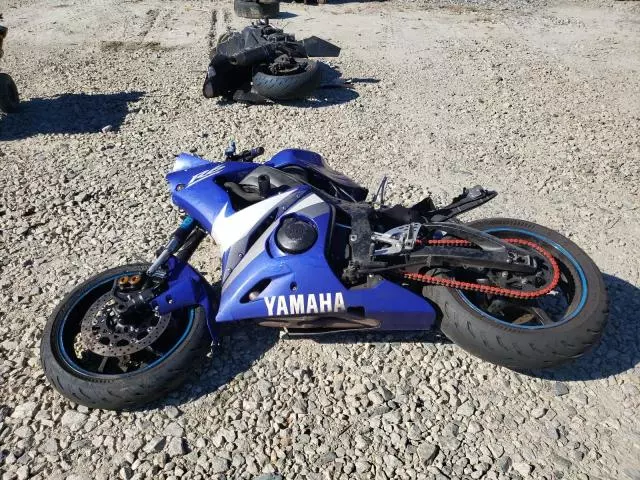 2005 Yamaha YZFR6 L