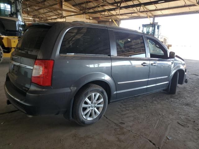 2015 Chrysler Town & Country Limited Platinum