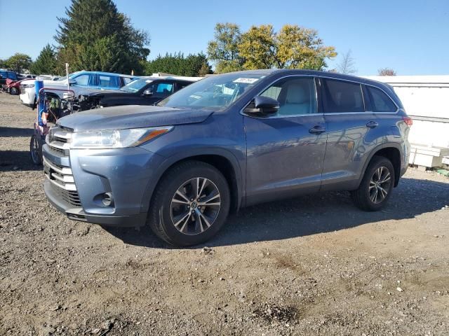 2019 Toyota Highlander LE