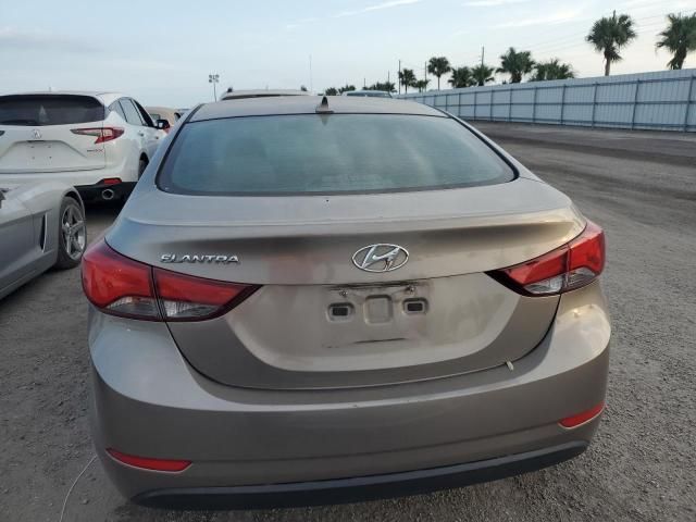 2015 Hyundai Elantra SE