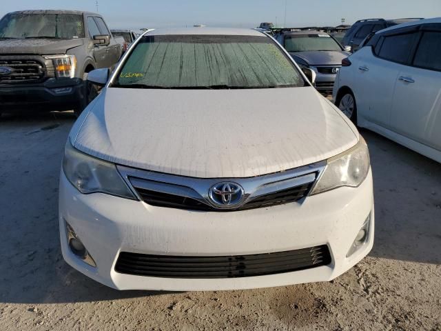 2014 Toyota Camry Hybrid