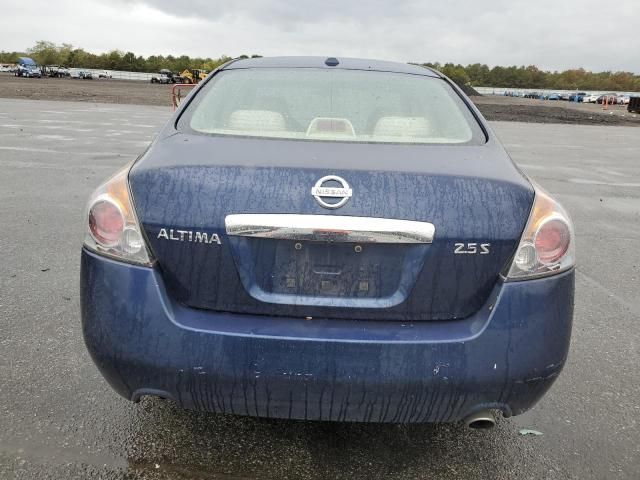 2010 Nissan Altima Base