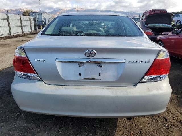 2005 Toyota Camry LE